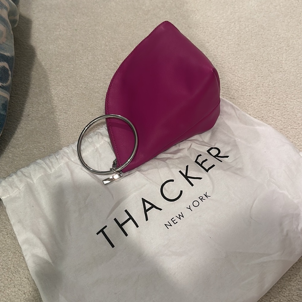 Thacker clutch